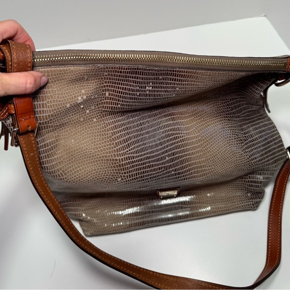 Dooney & Bourke snake skin bag with natural leather trim - Picture 7 of 13